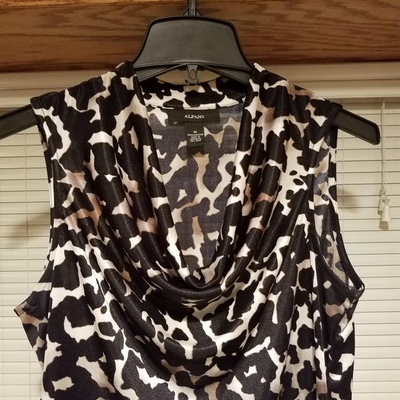 Alfani Sleeveless Blouse - Picture 3 of 9